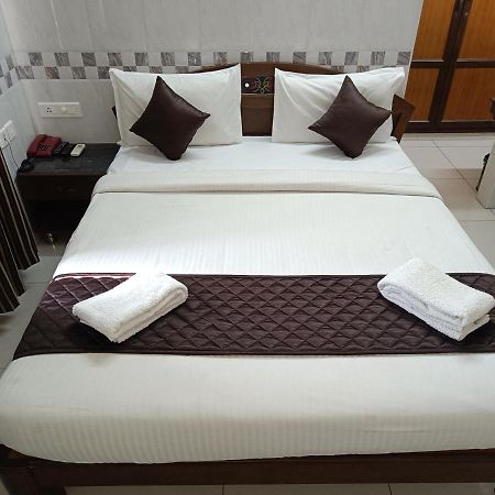 Hotel Arunachala Pondicherry Exterior photo